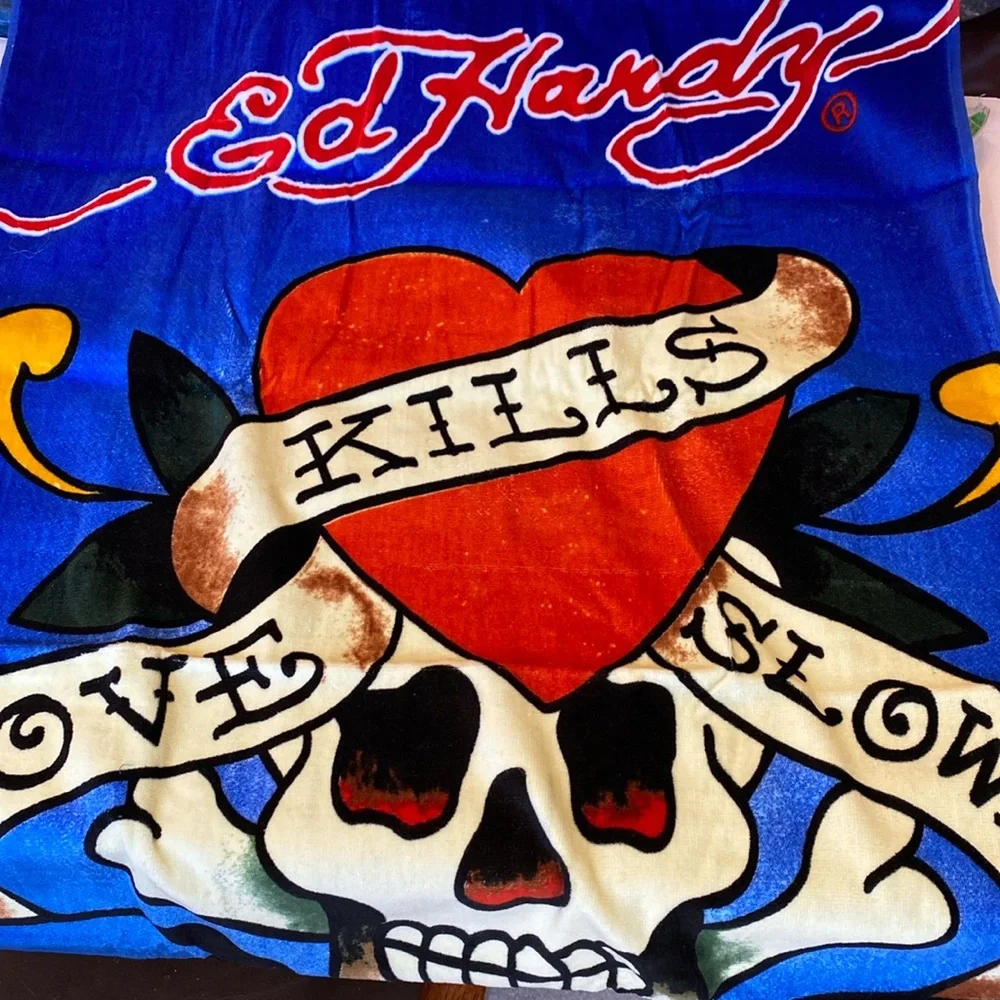 Ed Hardy Beach Towel. VTG 2012. NWT